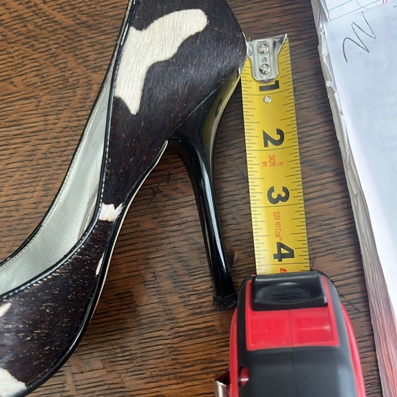 Guess Black and White Slingback Heels - Picture 9 of 9